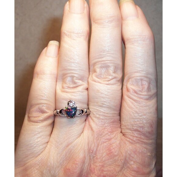 925 STERLING SILVER Dainty Lab Created Black Opal CZ Celtic Claddagh Ring - Picture 3 of 16